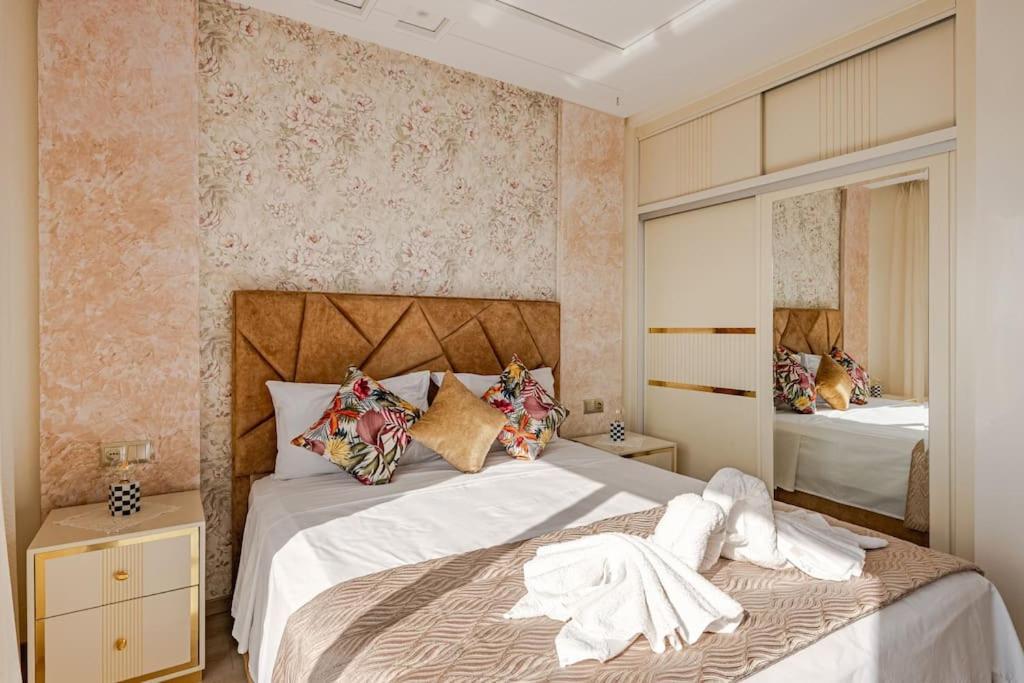 Apartament Royale Duplexe Pleine Centre Tanger Zewnętrze zdjęcie